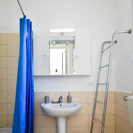Roma By Typney Apartment *