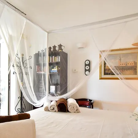 Apartment Roma By Typney